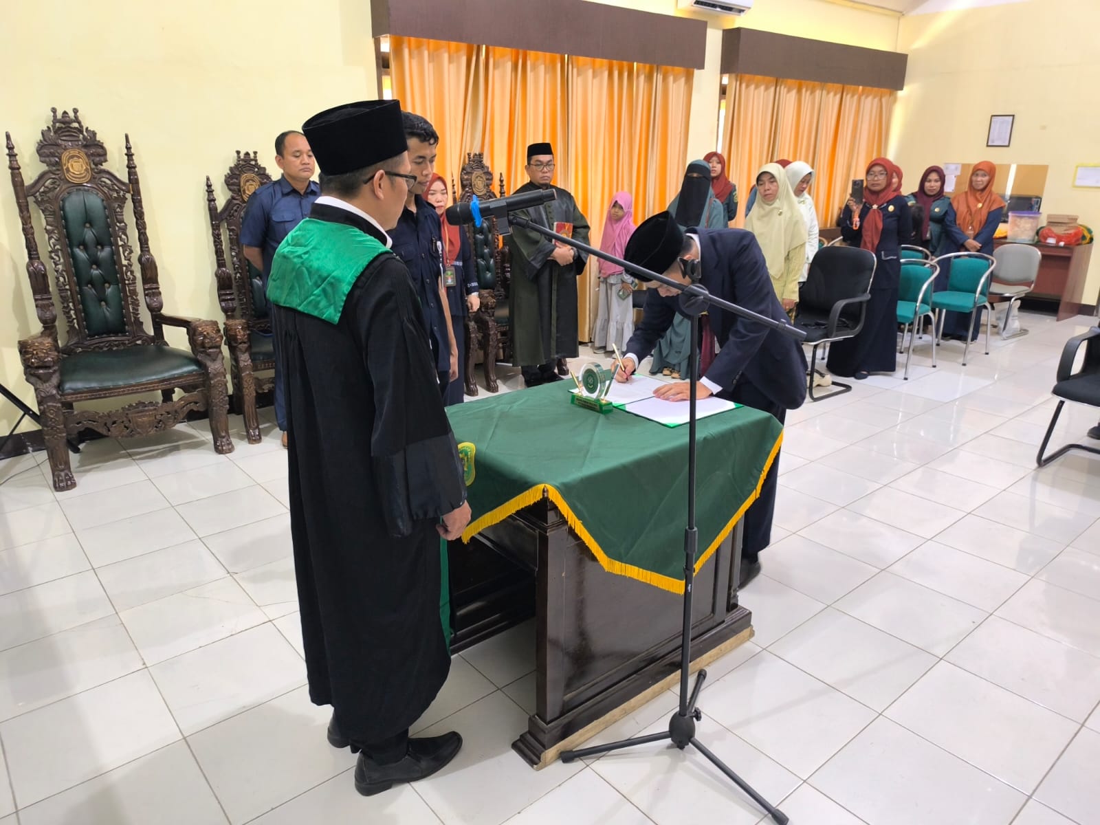 20241030 pelantikan1